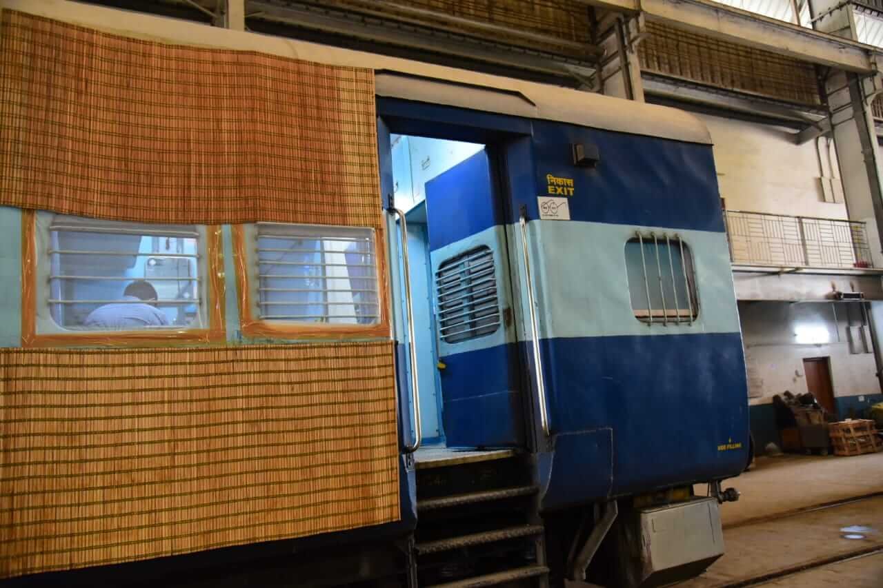 Indian Railways Converts a Train Coach into an Isolation Ward