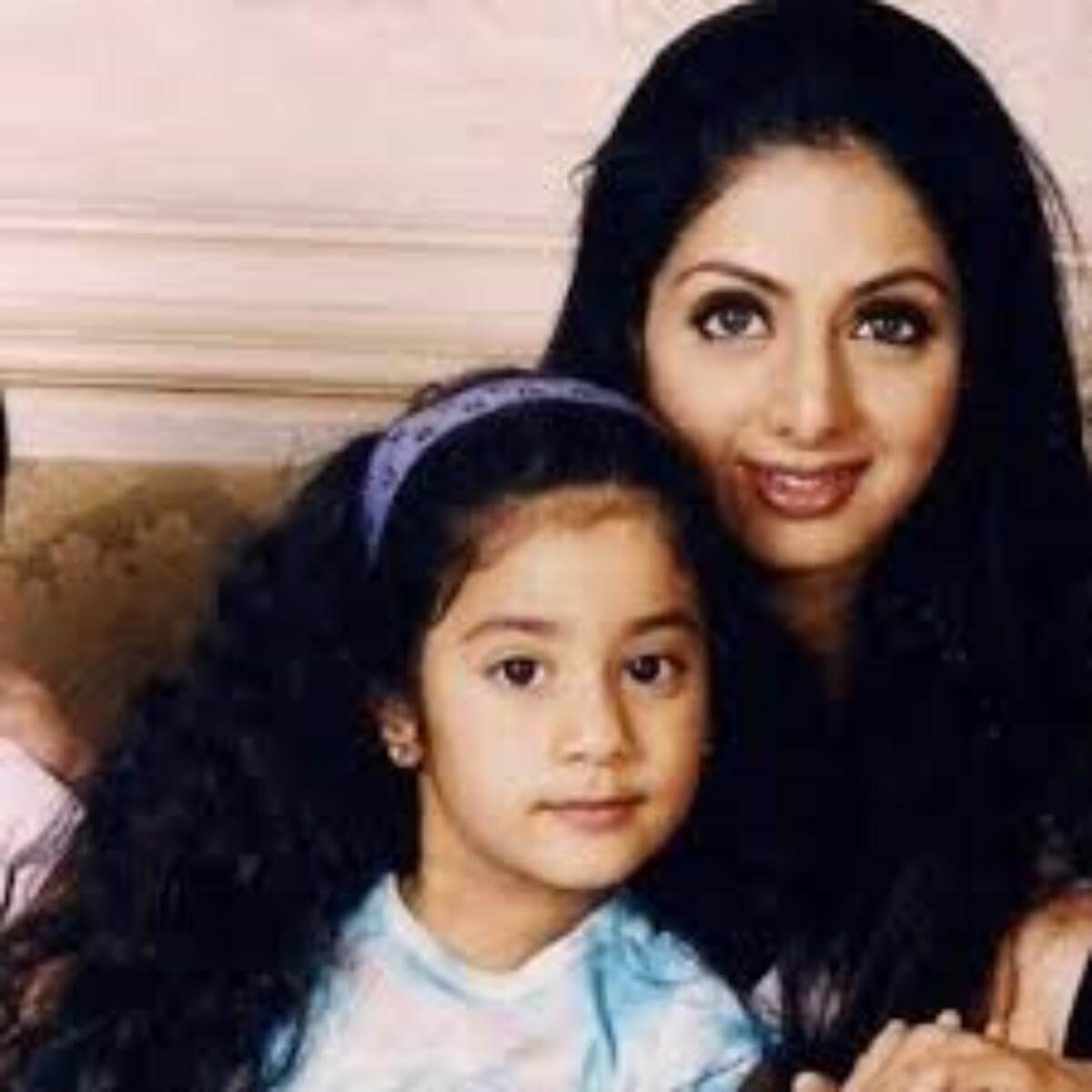 Throwback Pics of Bollywood Celebrities