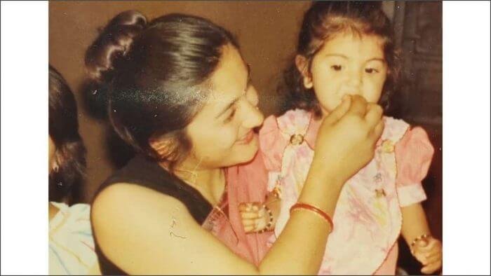 Childhood Pics of Bollywood Actresses